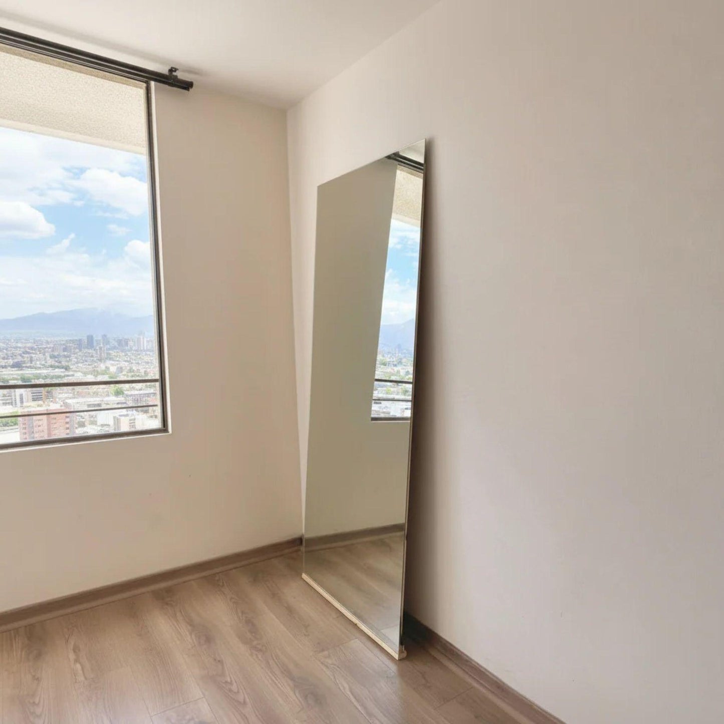 Espejo con base Rectangular Vertical