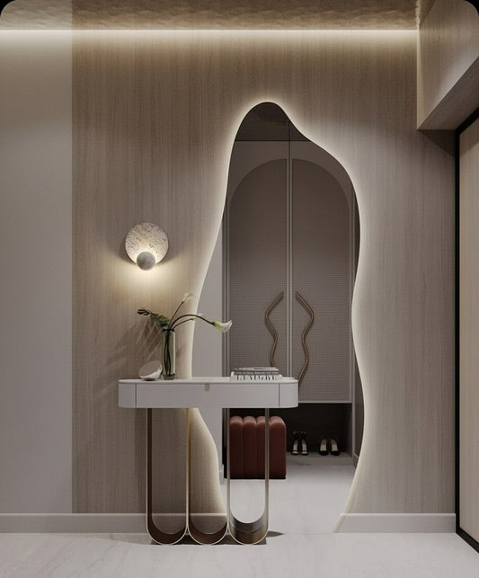 espejo LED irregular con forma llamado corcovado inspirado en una montaña, ideal para recibidor o sala de estar de tu hogar