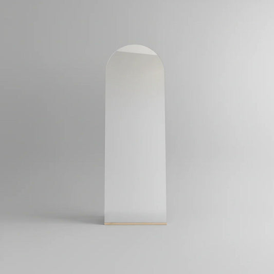 Espejo en Arco de pie