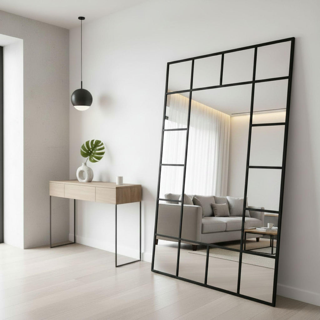espejo max con marco de madera negro que imita a una ventana antigua para recibidores en tu departamento o casa